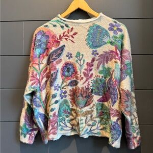 NATURAL LIFE NWT Cream Multicolored Floral Crewneck Sweater Boho Romantic Soft